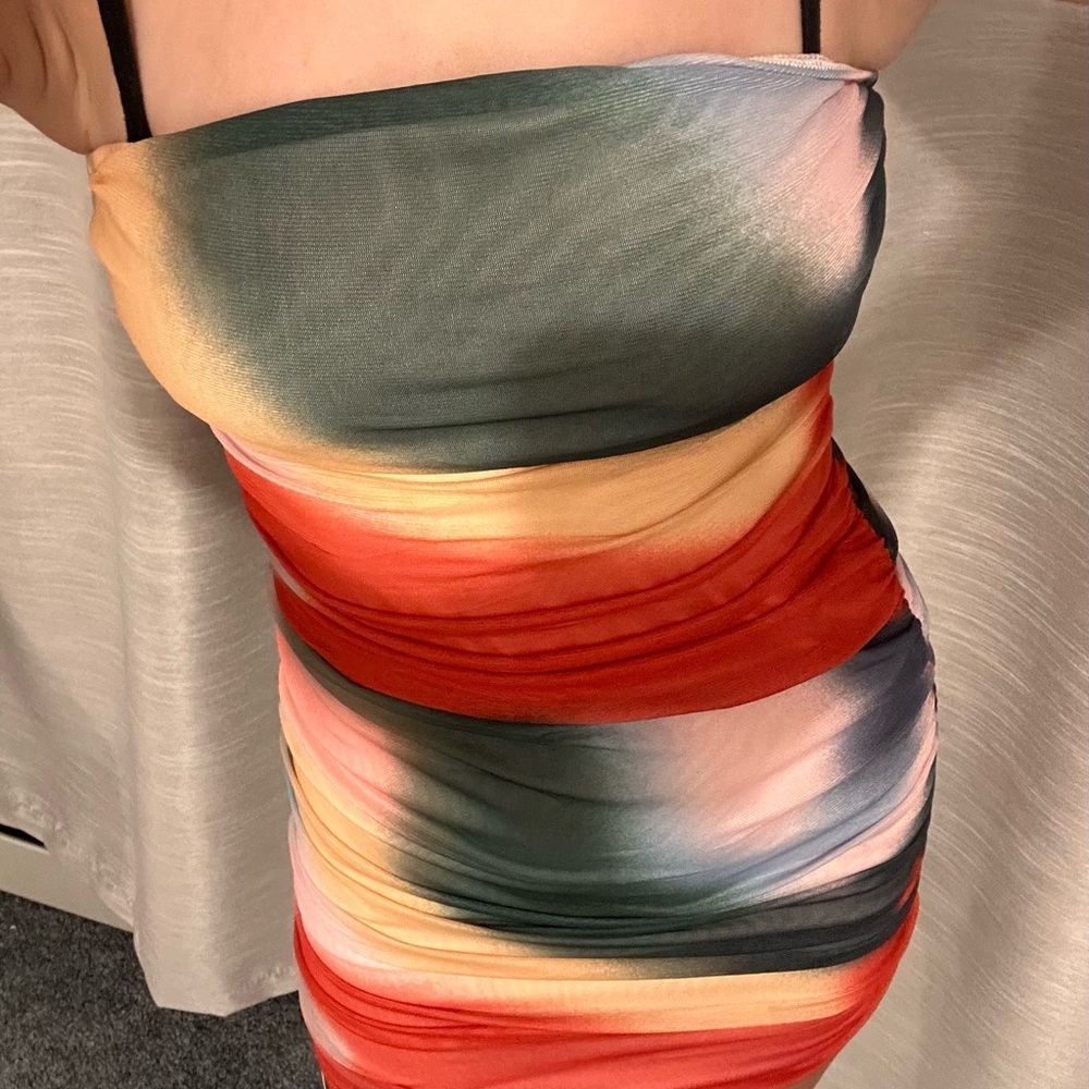 Elegant Strapless Multicolor Dress